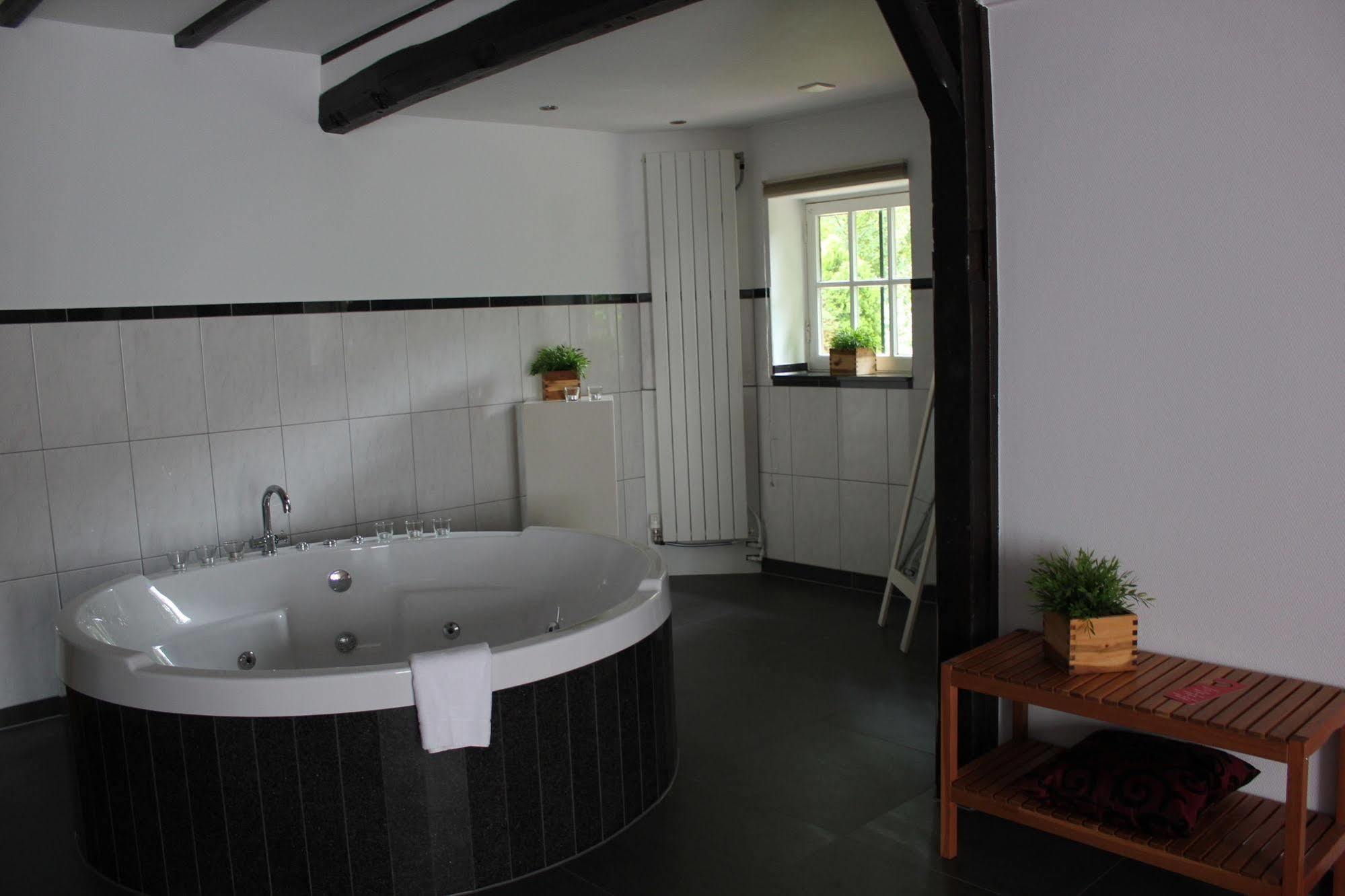 Landgoed Overste Hof Landgraaf Luaran gambar